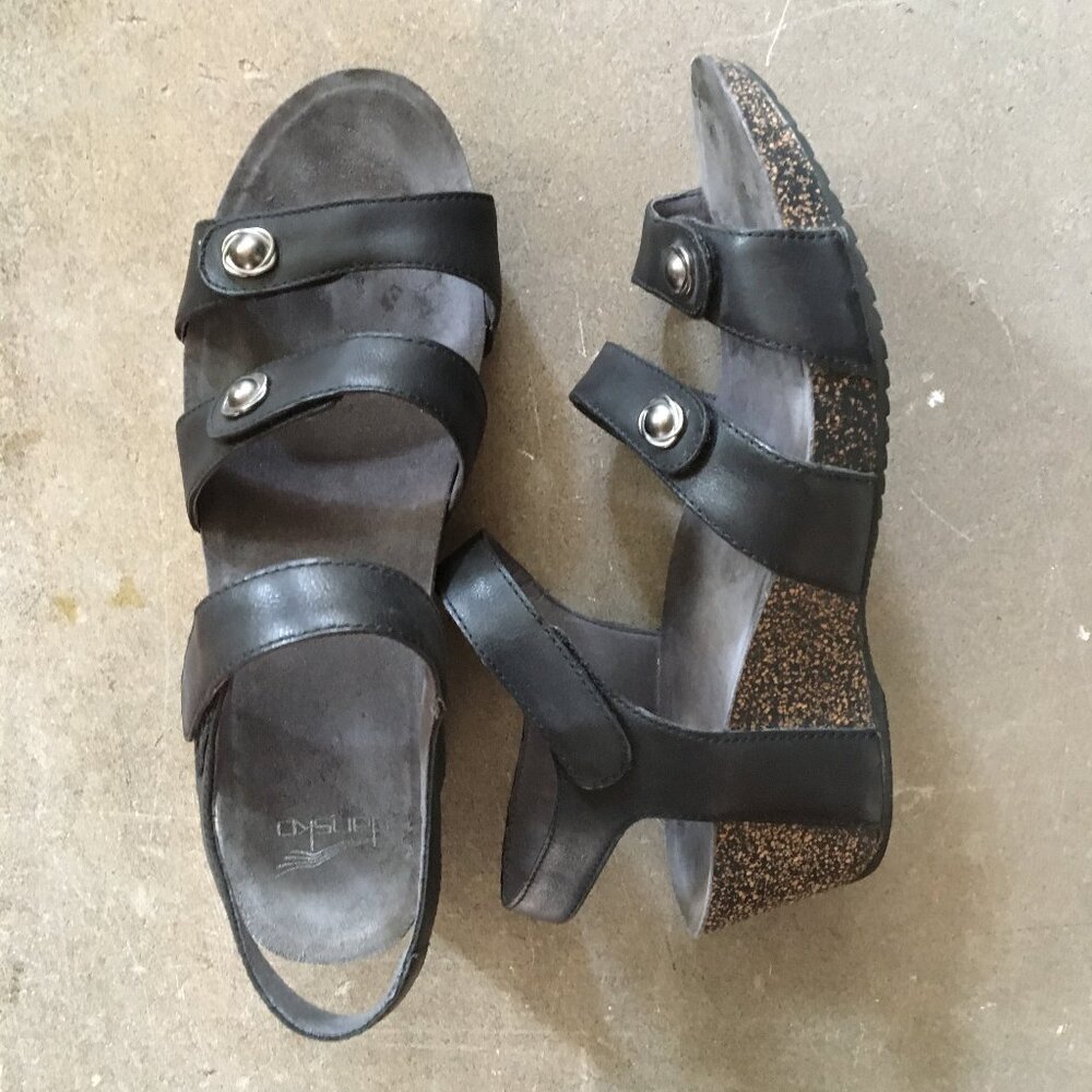 Dansko Savannah Cork Wedge Sandals - Black Leather
